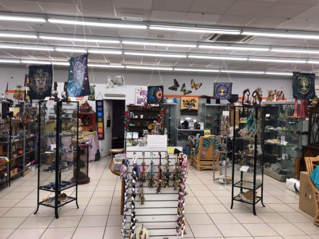 the crystal cavern walsall